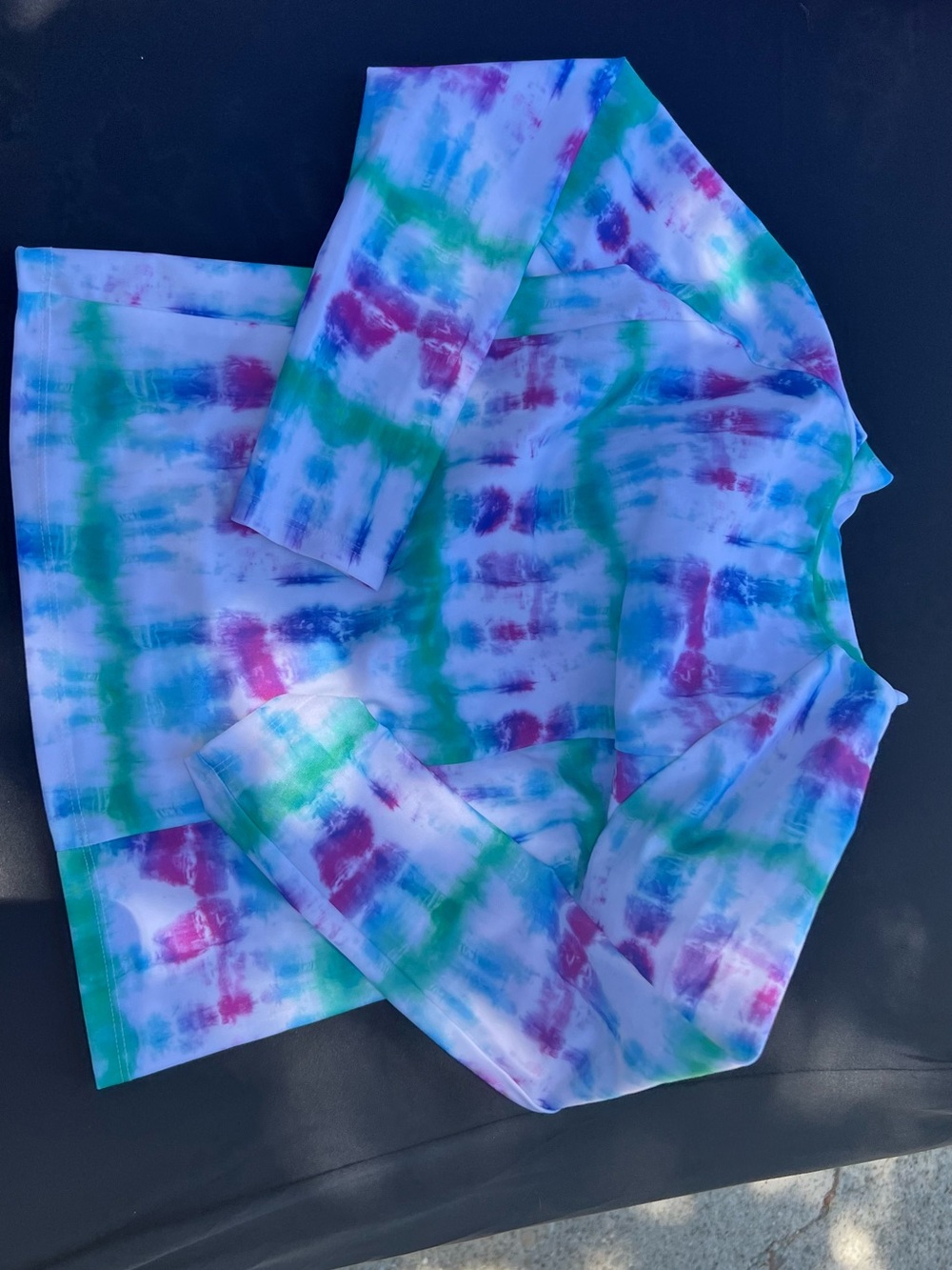 DSG Kids Tie-Dye Rashguard in Blue, Green, Pink